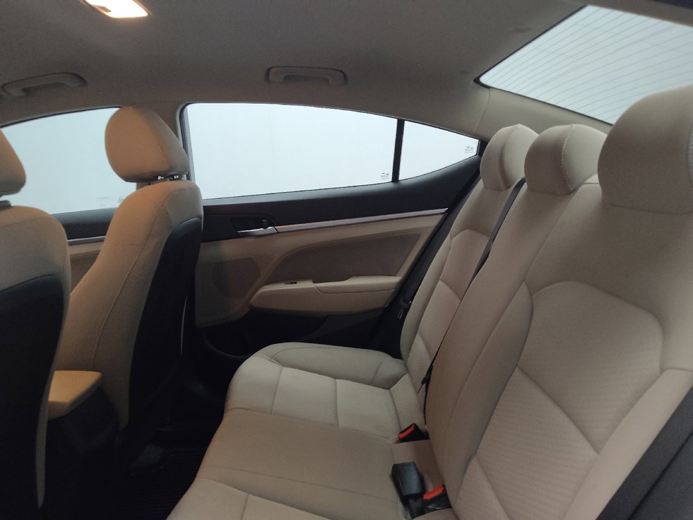 Used 2019 Hyundai Elantra SEL FWD image 18