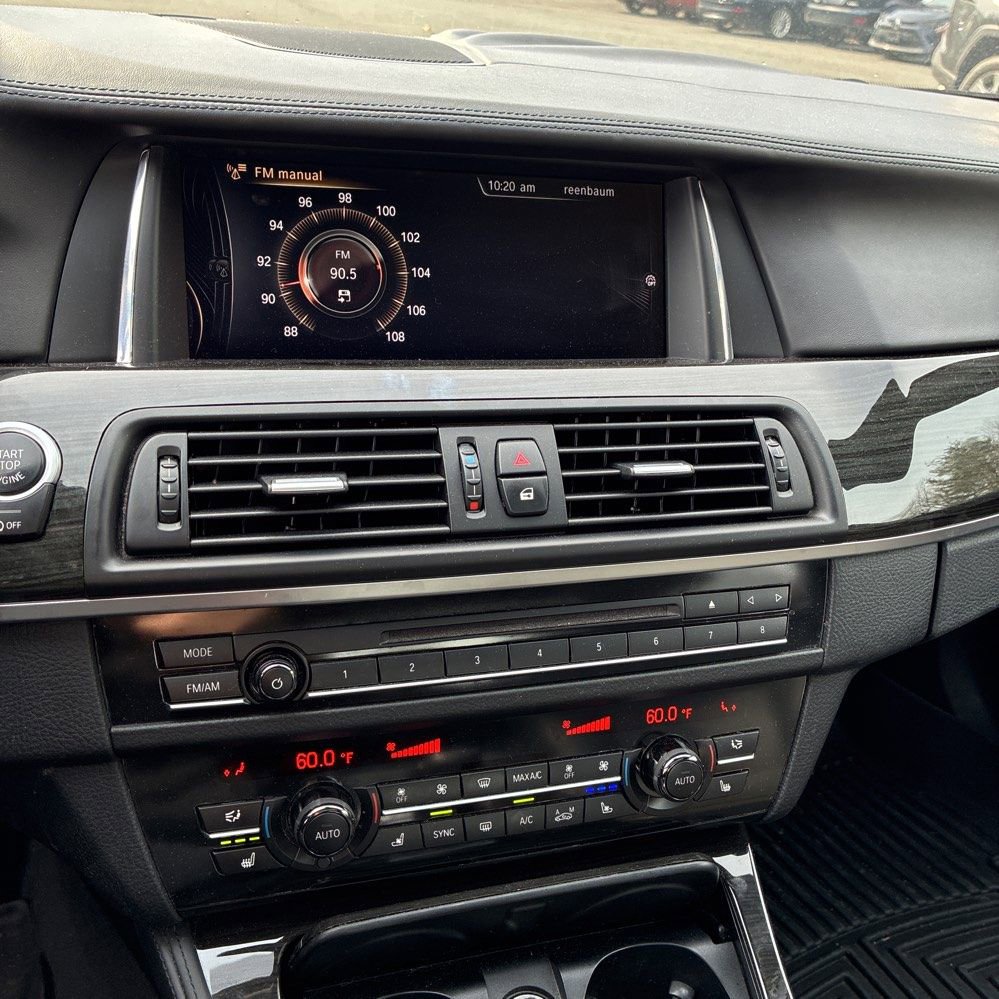 Used 2016 BMW 550i xDrive Sedan image 7