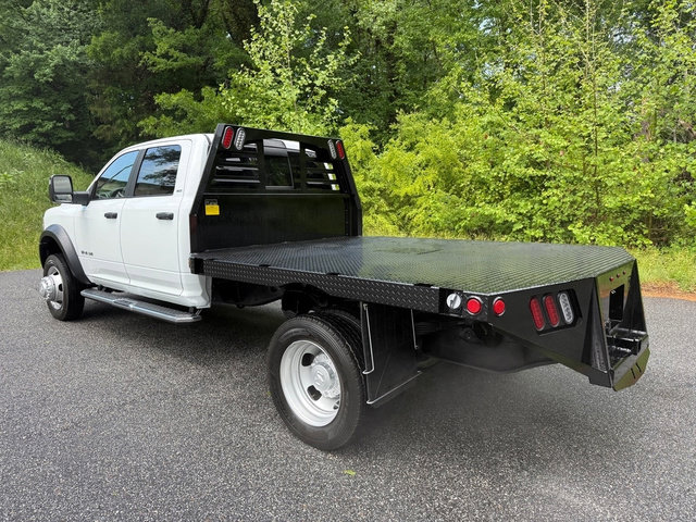 Used 2024 RAM 5500 SLT w/ Quick Order Package 27G SLT AWD/4WD image 8