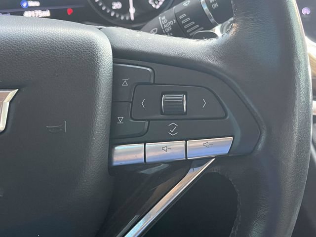 Used 2020 Cadillac XT6 FWD image 31