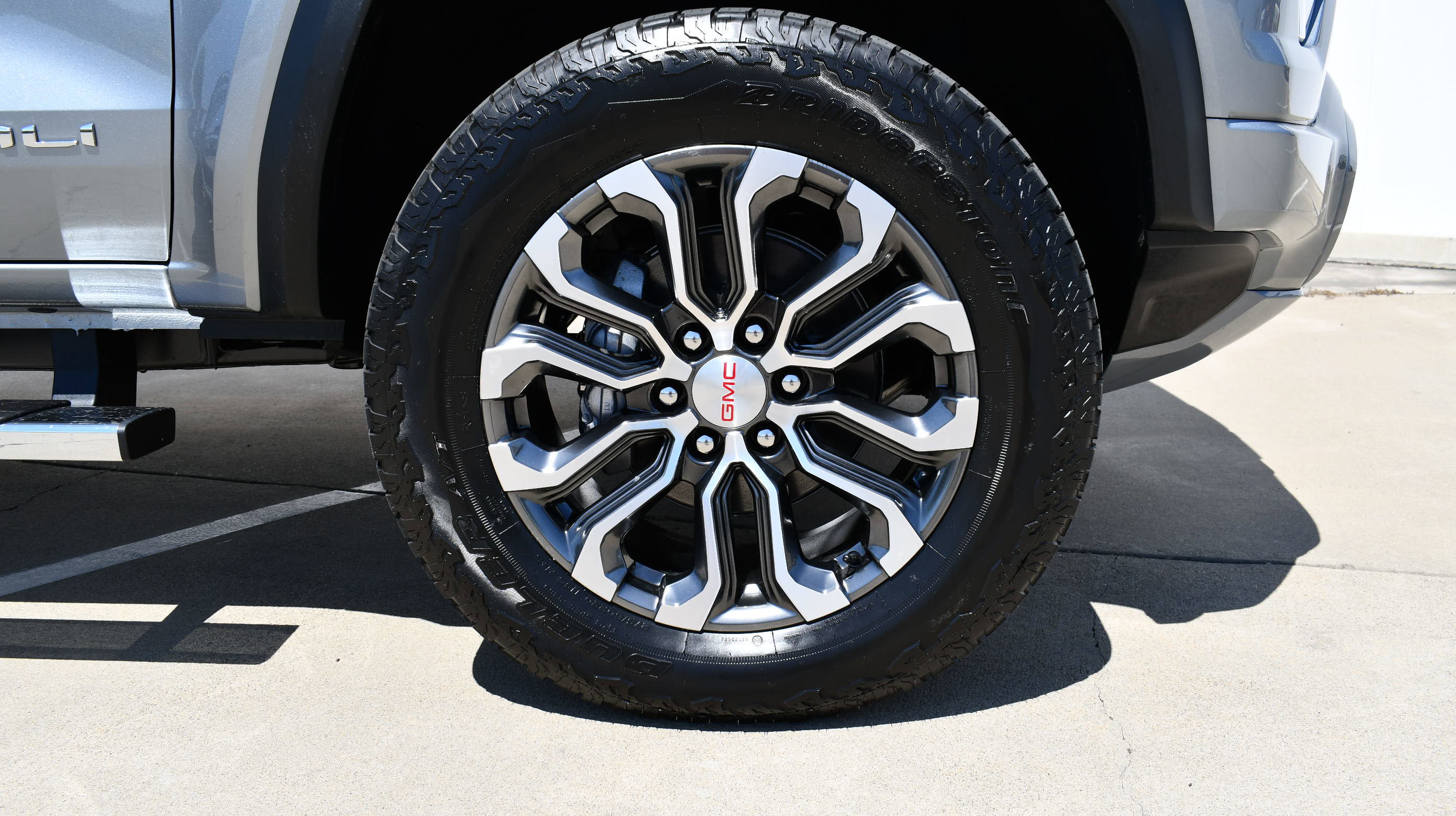Used 2026 GMC Canyon Denali AWD/4WD image 4