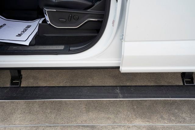 New 2024 Ford F250 Platinum image 14