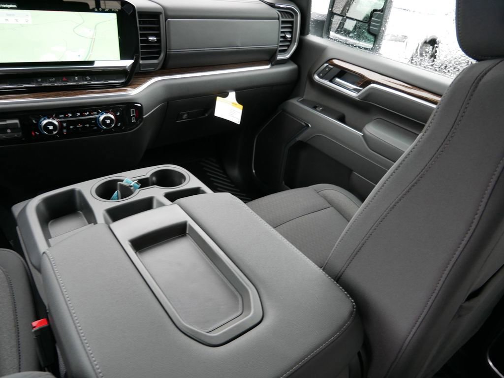 New 2026 GMC Sierra 3500 SLE w/ SLE Value Package image 11