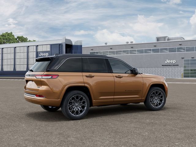 New 2026 Jeep Grand Cherokee Summit AWD/4WD image 4