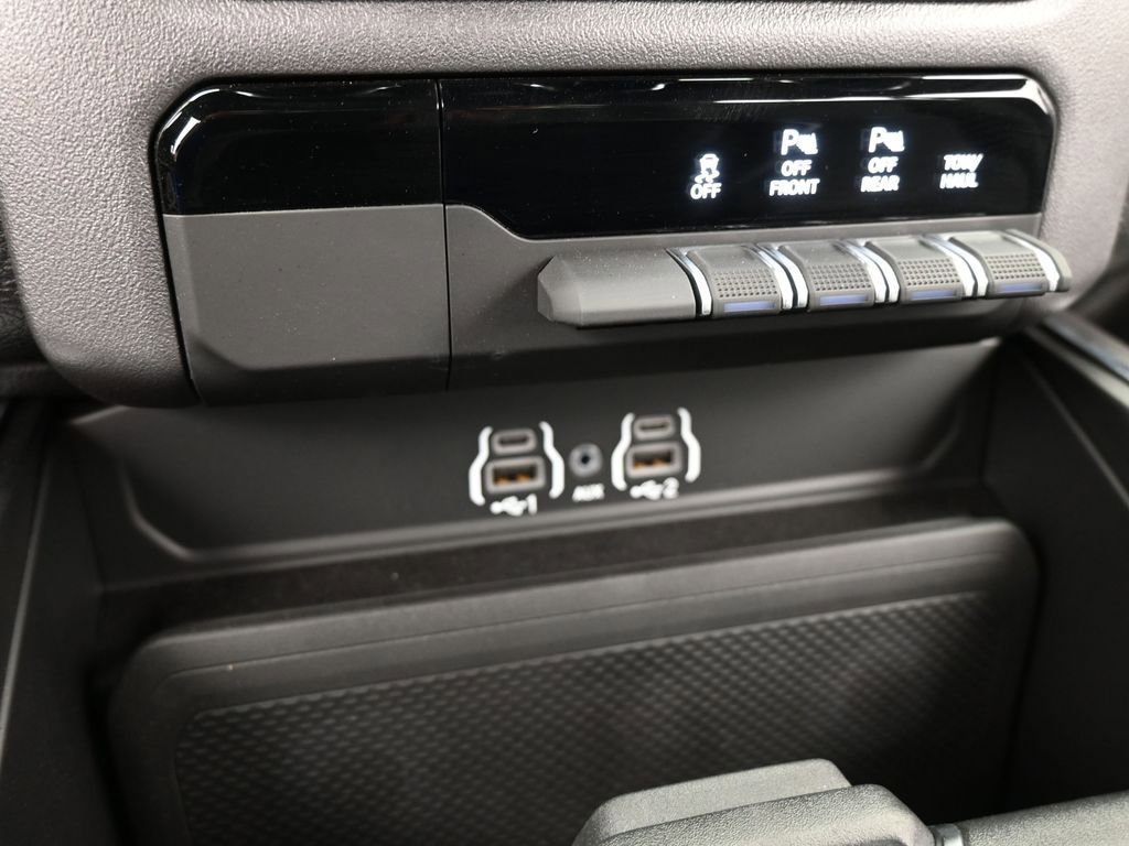 Used 2026 RAM 1500 Big Horn RWD image 20