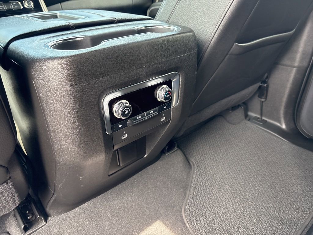 Used 2021 GMC Yukon Denali AWD/4WD image 29