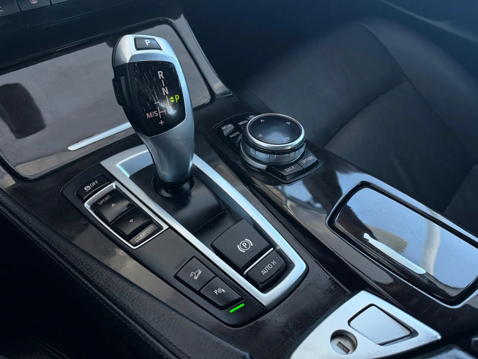 Used 2014 BMW 535d xDrive AWD/4WD image 32