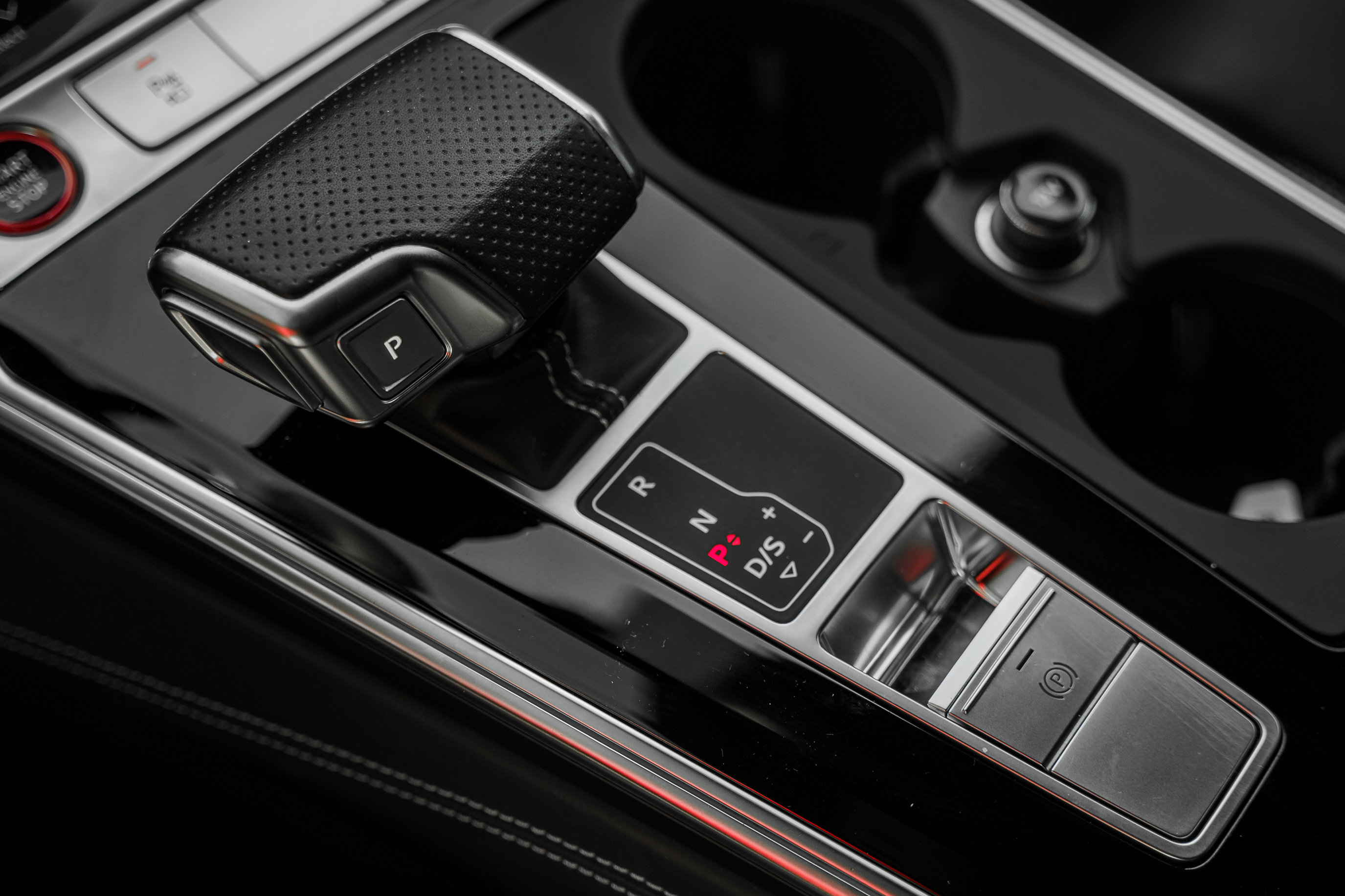 Used 2022 Audi RS 7 Sportback w/ Black Optic Package image 11