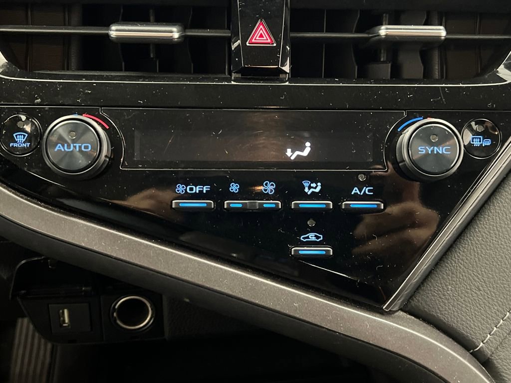 Used 2024 Toyota Camry SE image 44
