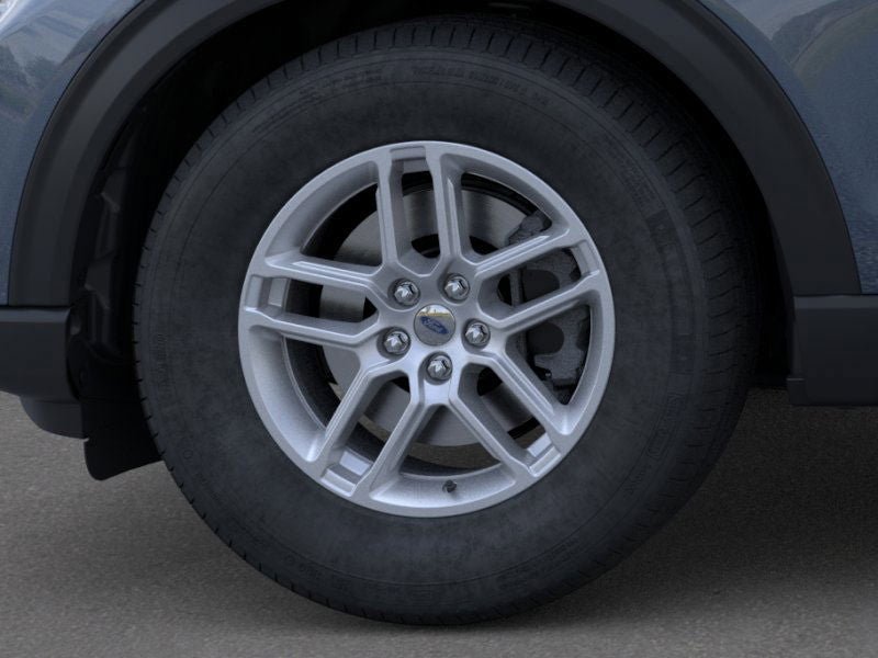 Used 2026 Ford Explorer Active AWD/4WD image 19