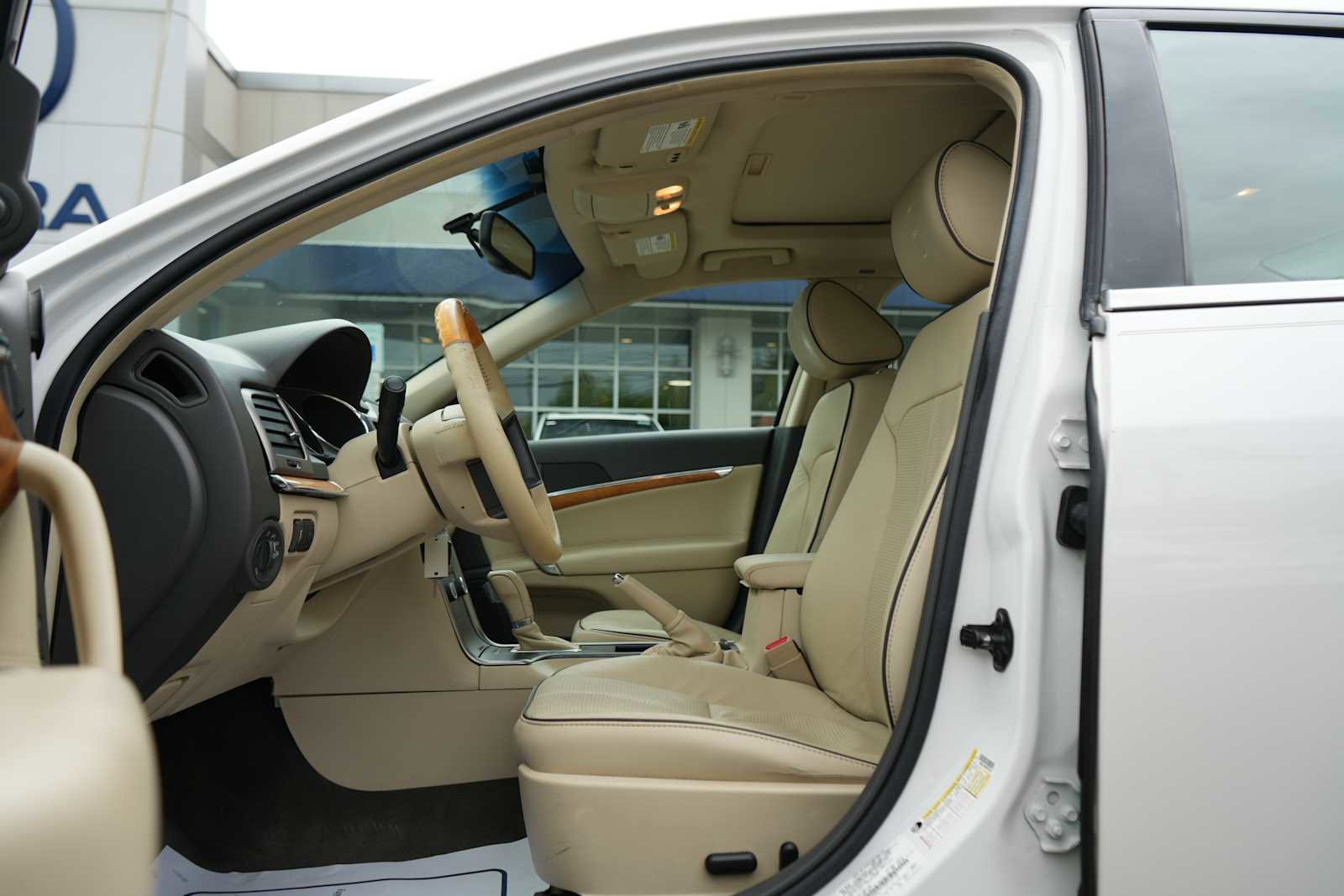 Used 2011 Lincoln MKZ AWD image 15