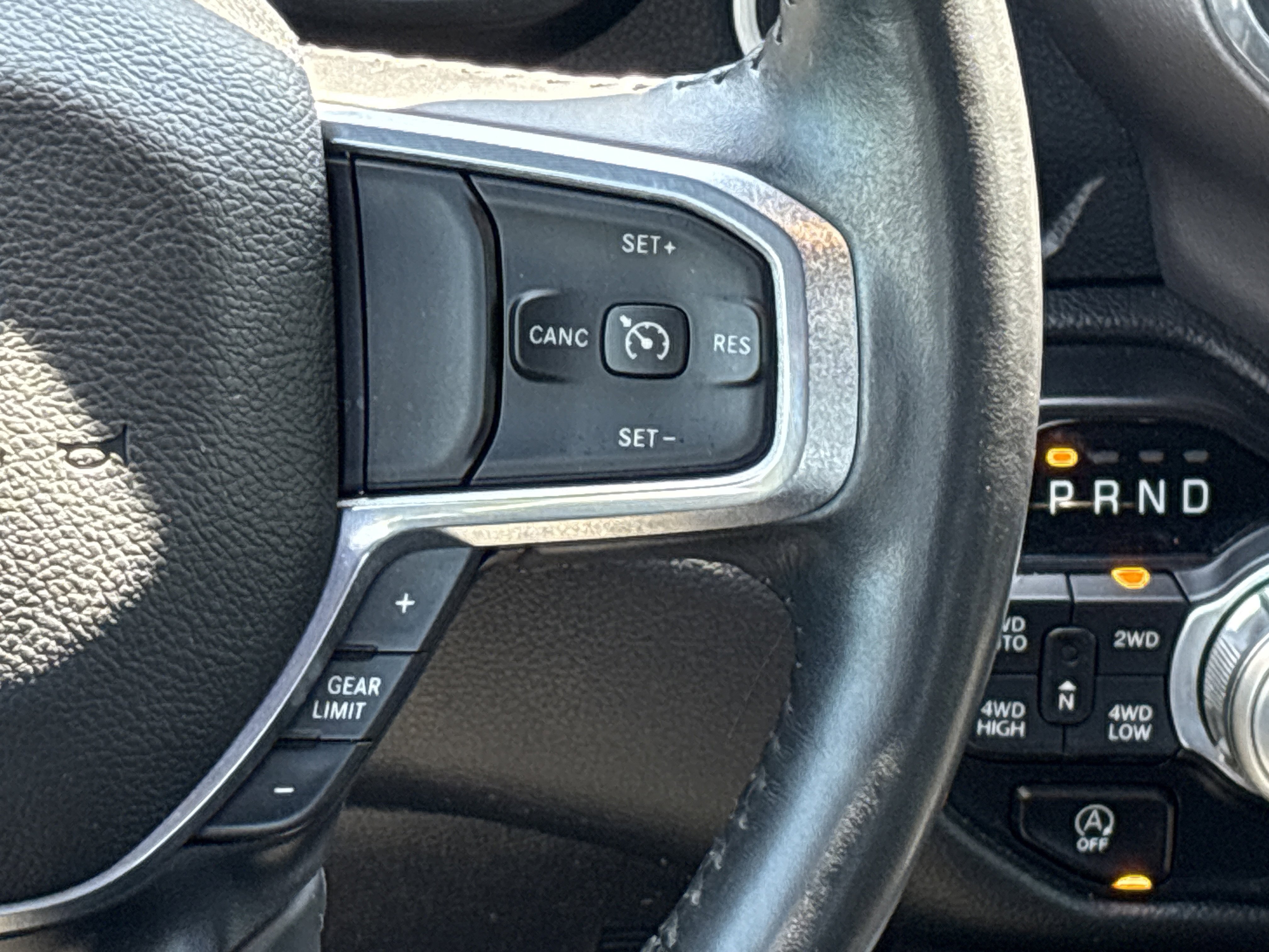 Certified 2021 RAM 1500 Laramie image 21