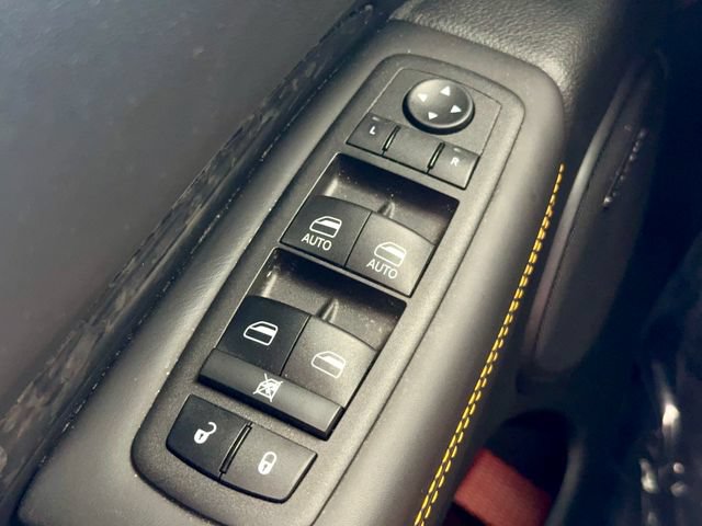 Used 2023 Dodge Durango R/T w/ Hemi Orange Plus Package AWD/4WD image 30