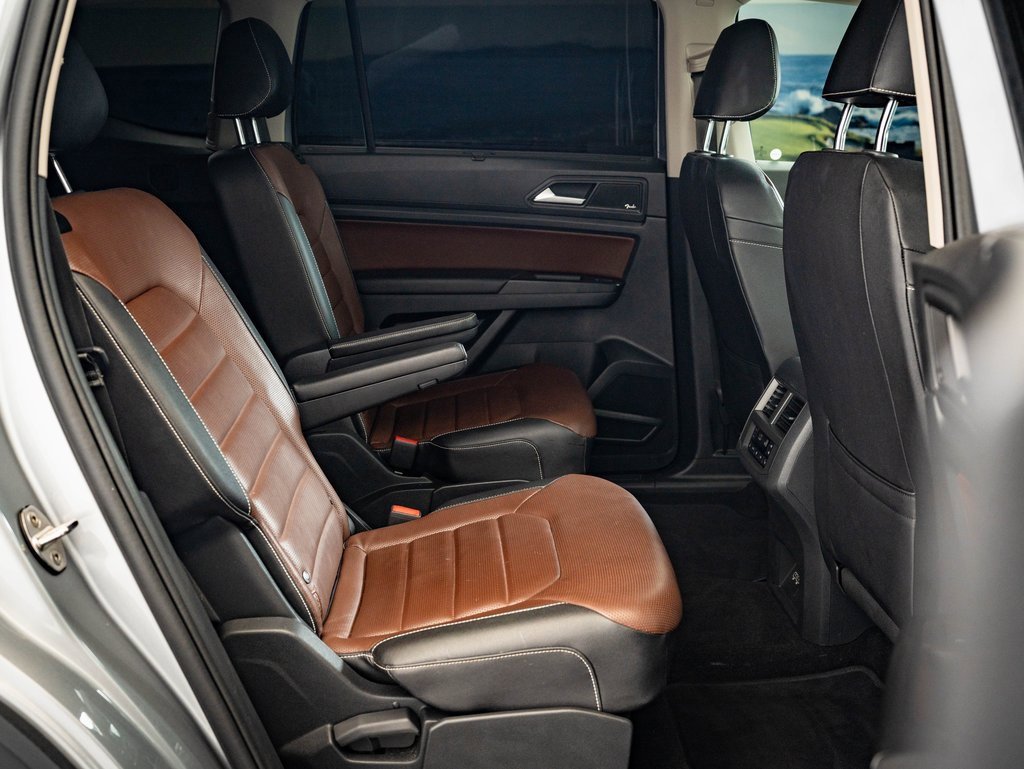 Used 2021 Volkswagen Atlas SEL Premium image 37