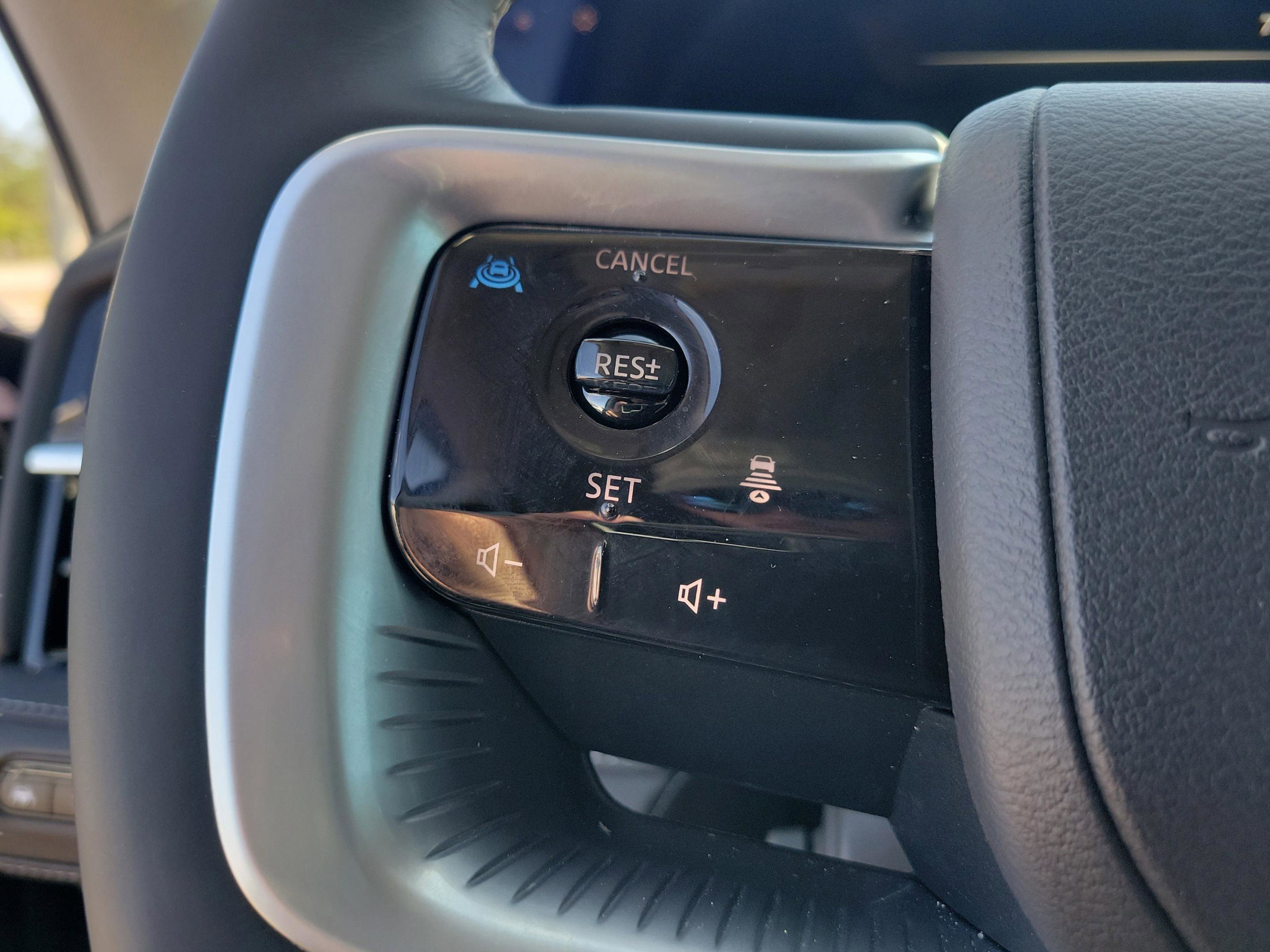 Certified 2025 INFINITI QX80 Luxe RWD image 14