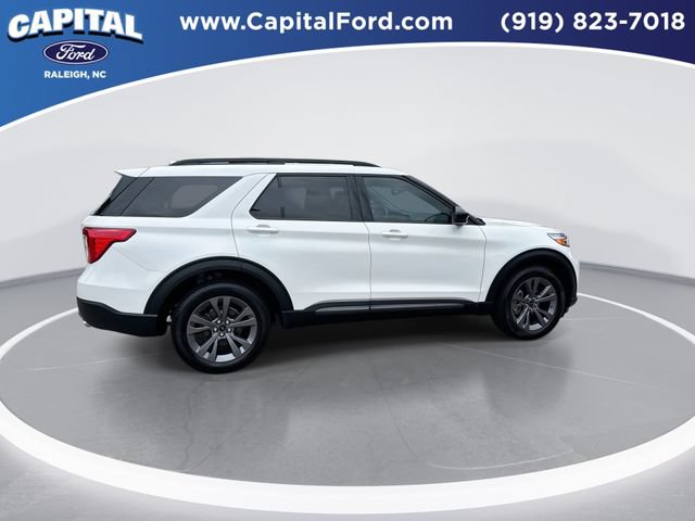 Certified 2023 Ford Explorer XLT w/ Equipment Group 202A AWD/4WD image 9