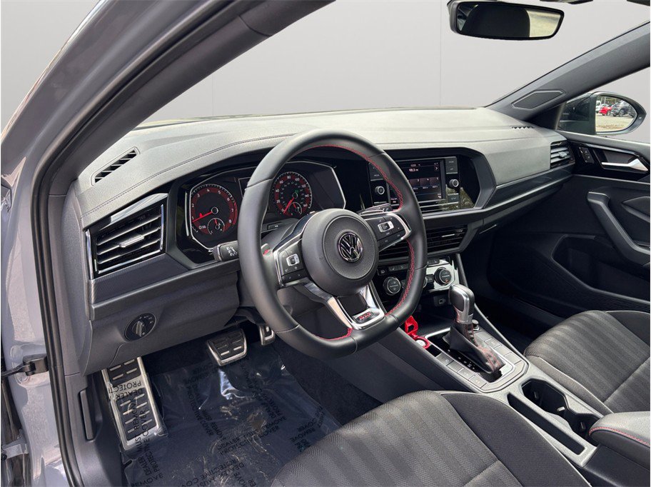 Used 2019 Volkswagen Jetta GLI image 6