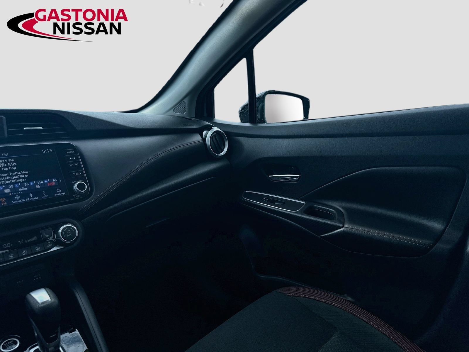 Used 2025 Nissan Versa SR w/ Trunk Package FWD image 31