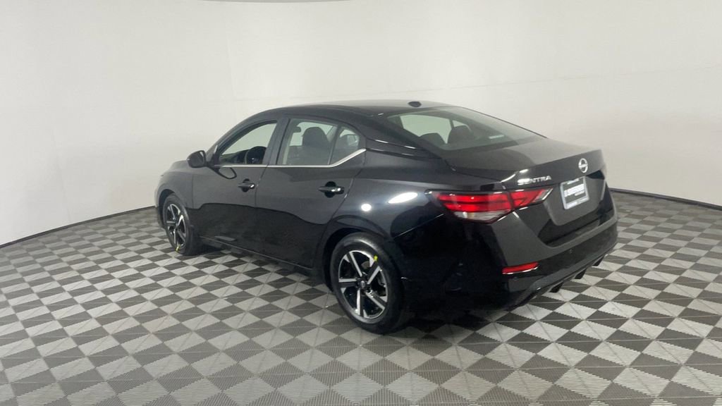 New 2025 Nissan Sentra SV image 6