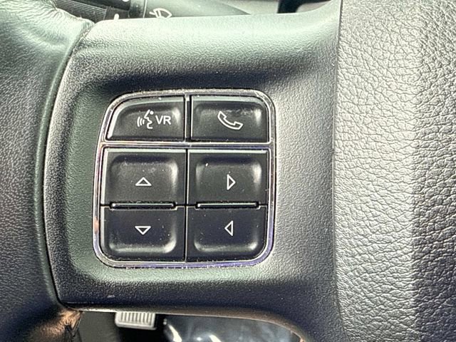 Used 2018 RAM 1500 SLT AWD/4WD image 14