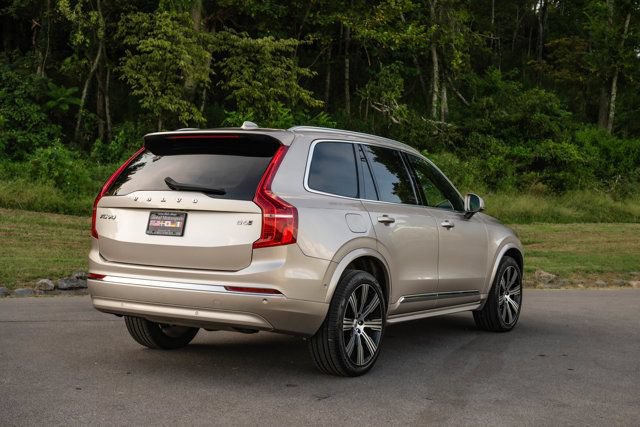Used 2023 Volvo XC90 B6 Ultimate AWD/4WD image 10