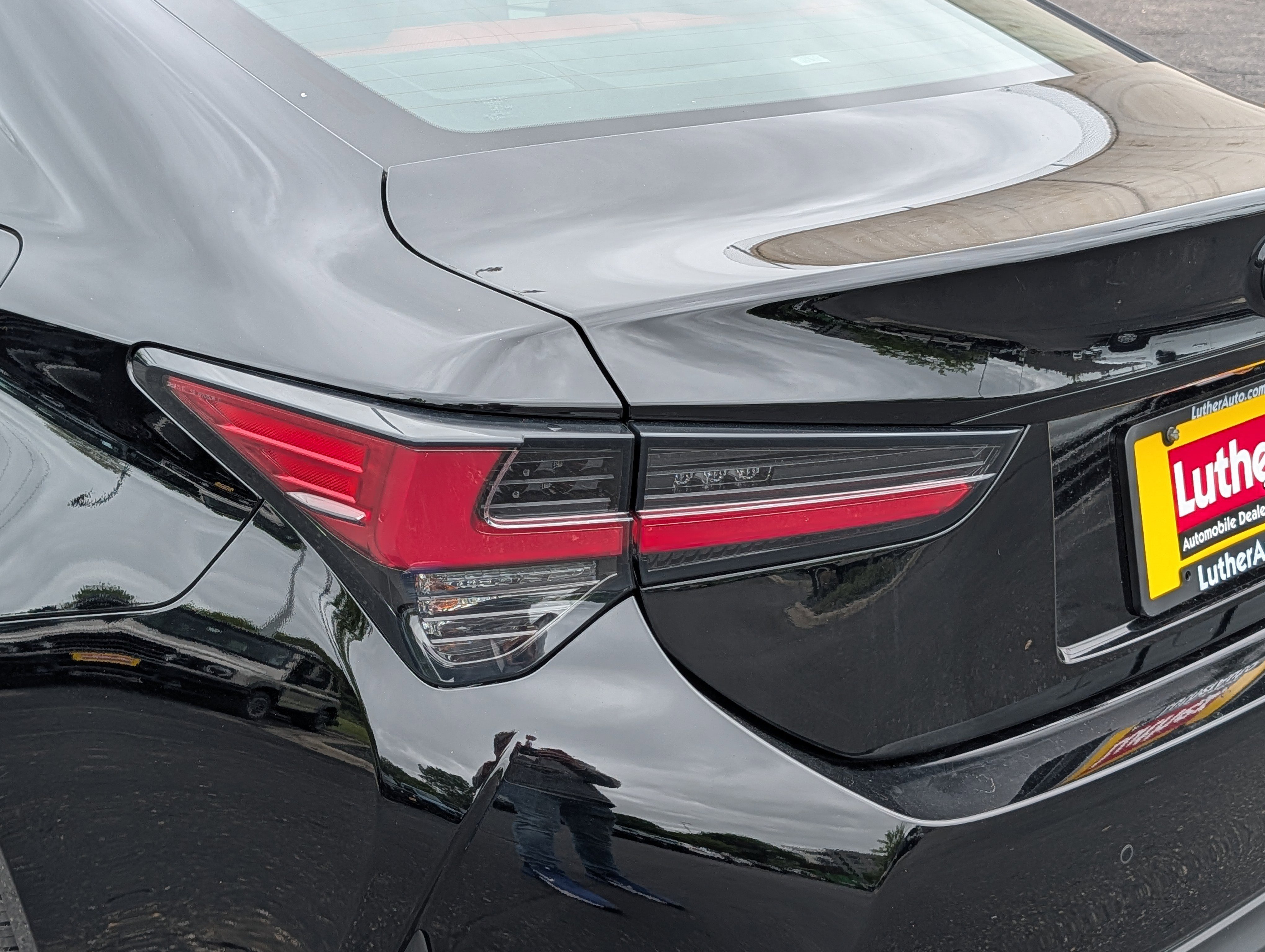 Used 2023 Lexus RC 350 F Sport AWD/4WD image 17