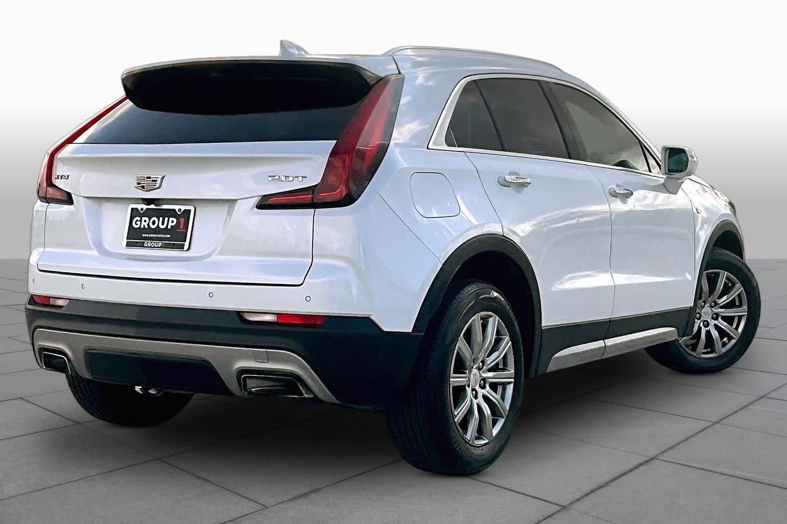 Used 2019 Cadillac XT4 Premium Luxury FWD image 12