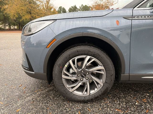 Used 2026 Lincoln Corsair Premiere image 10