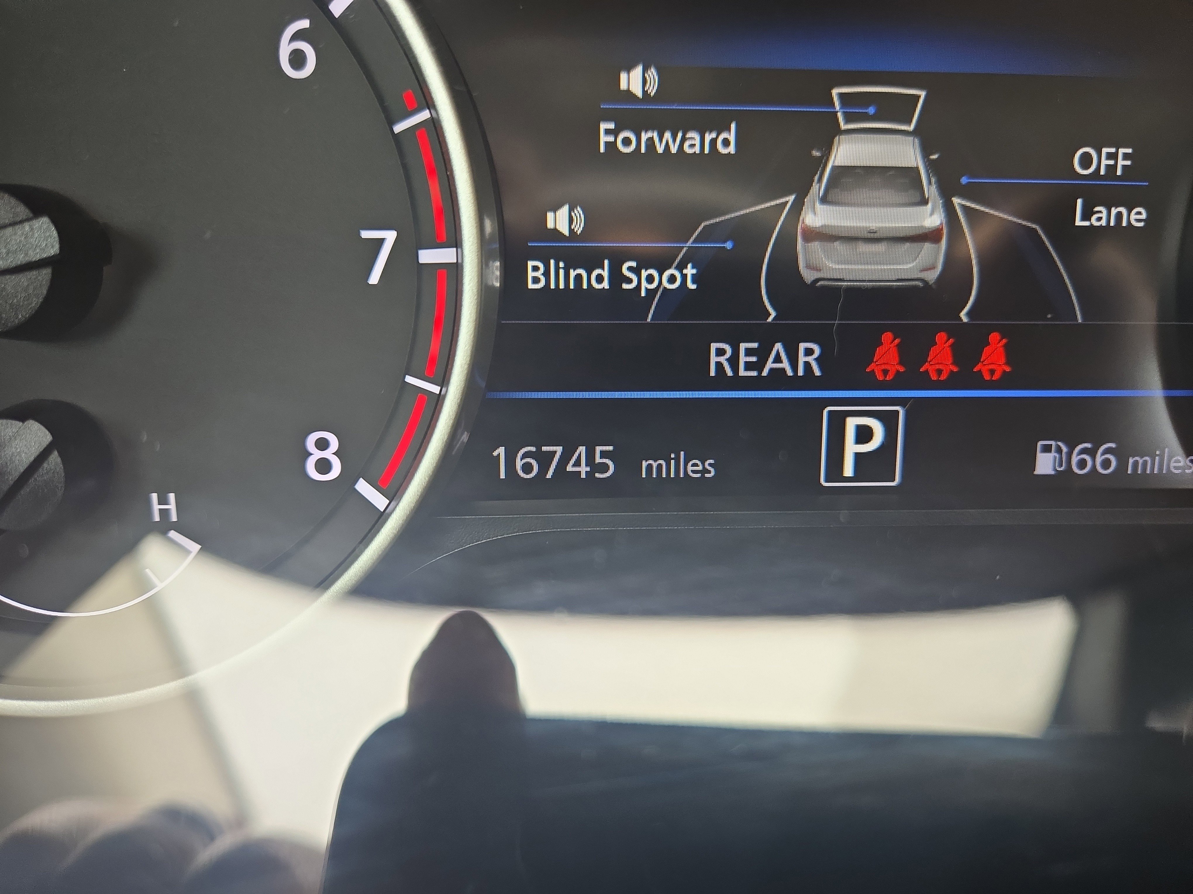 Certified 2021 Nissan Sentra SV image 23