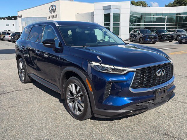 Certified 2023 INFINITI QX60 Luxe w/ Cargo Package AWD/4WD image 7