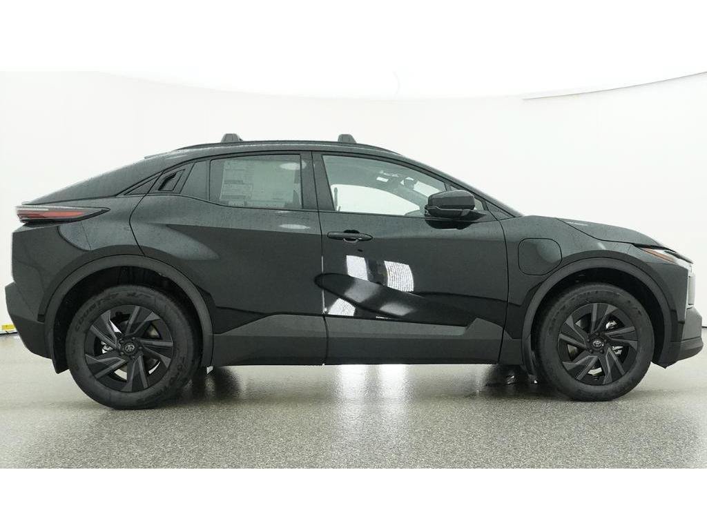 New 2026 Toyota C-HR AWD/4WD image 27