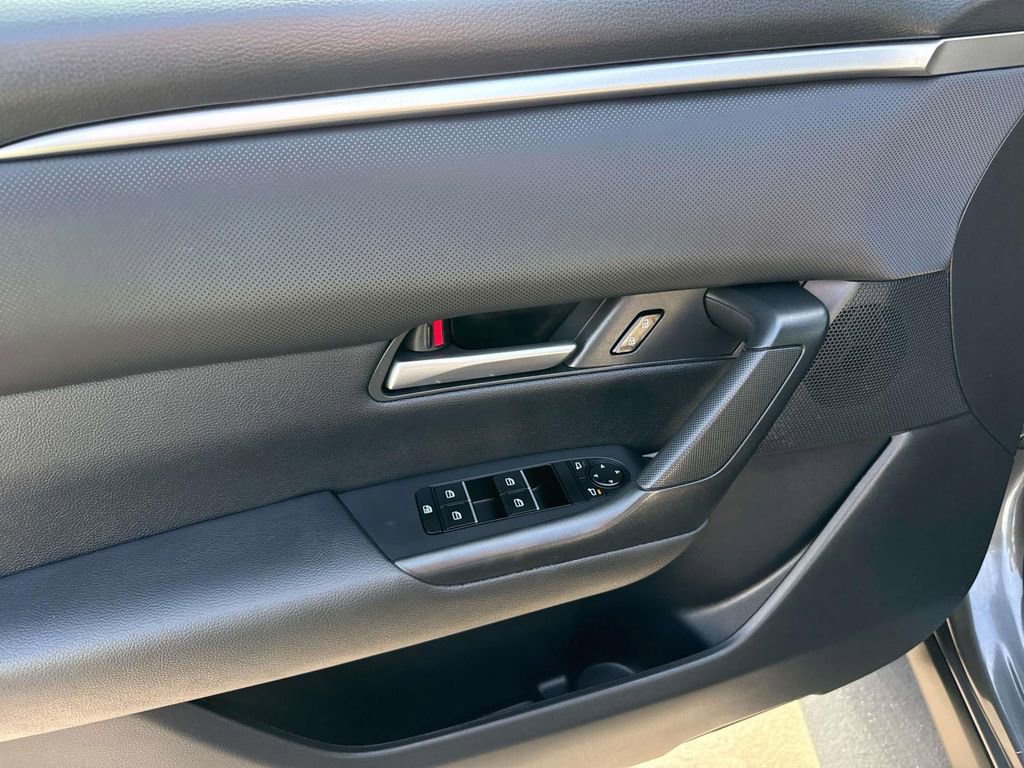 Used 2025 MAZDA CX-50 AWD 2.5 S w/ Preferred Package image 22