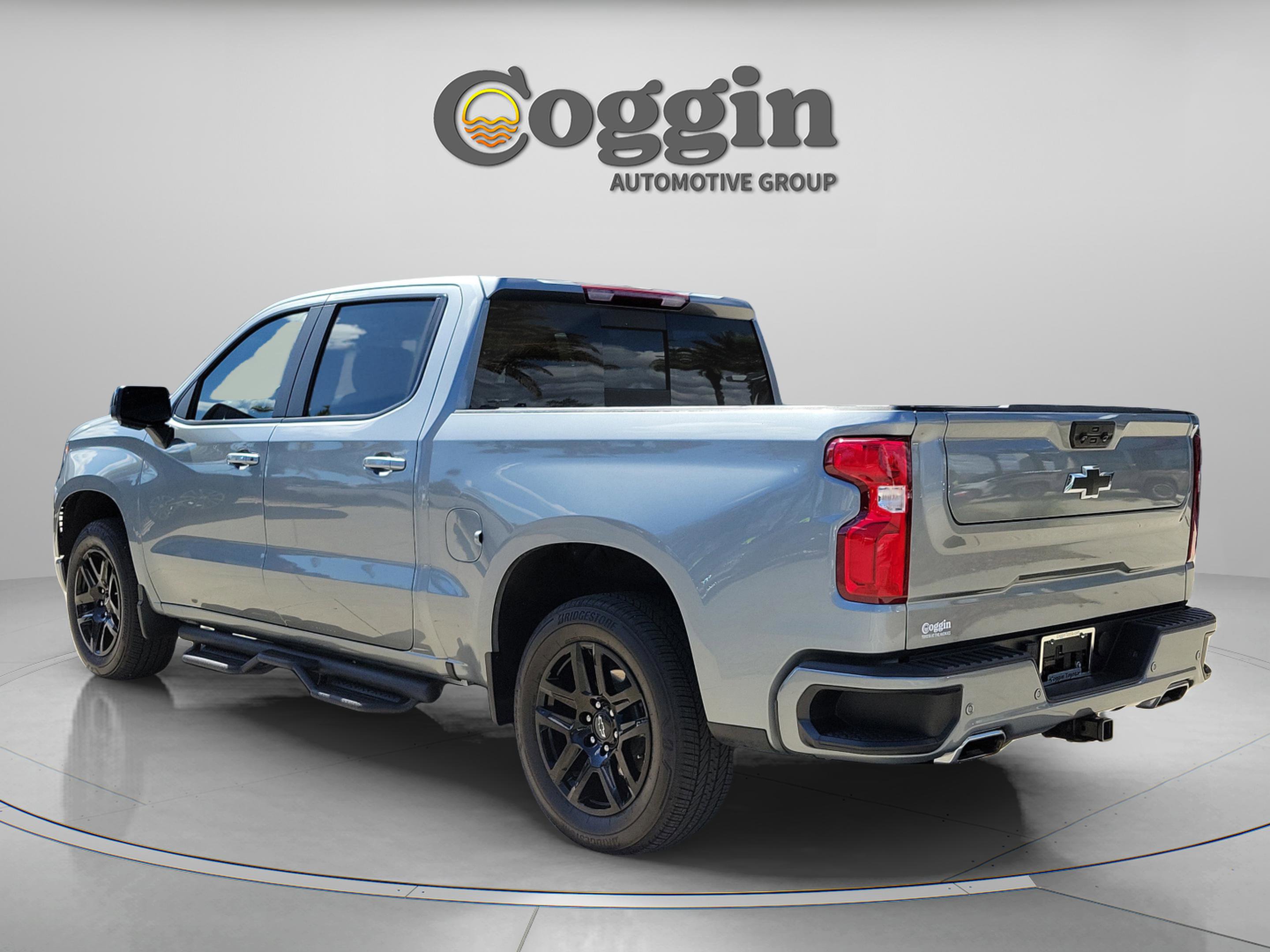 Used 2024 Chevrolet Silverado 1500 RST w/ RST All Star Premium Package image 3