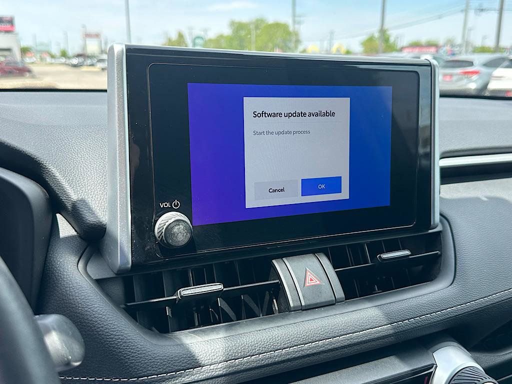 Certified 2023 Toyota RAV4 XLE w/ Convenience Package FWD image 25