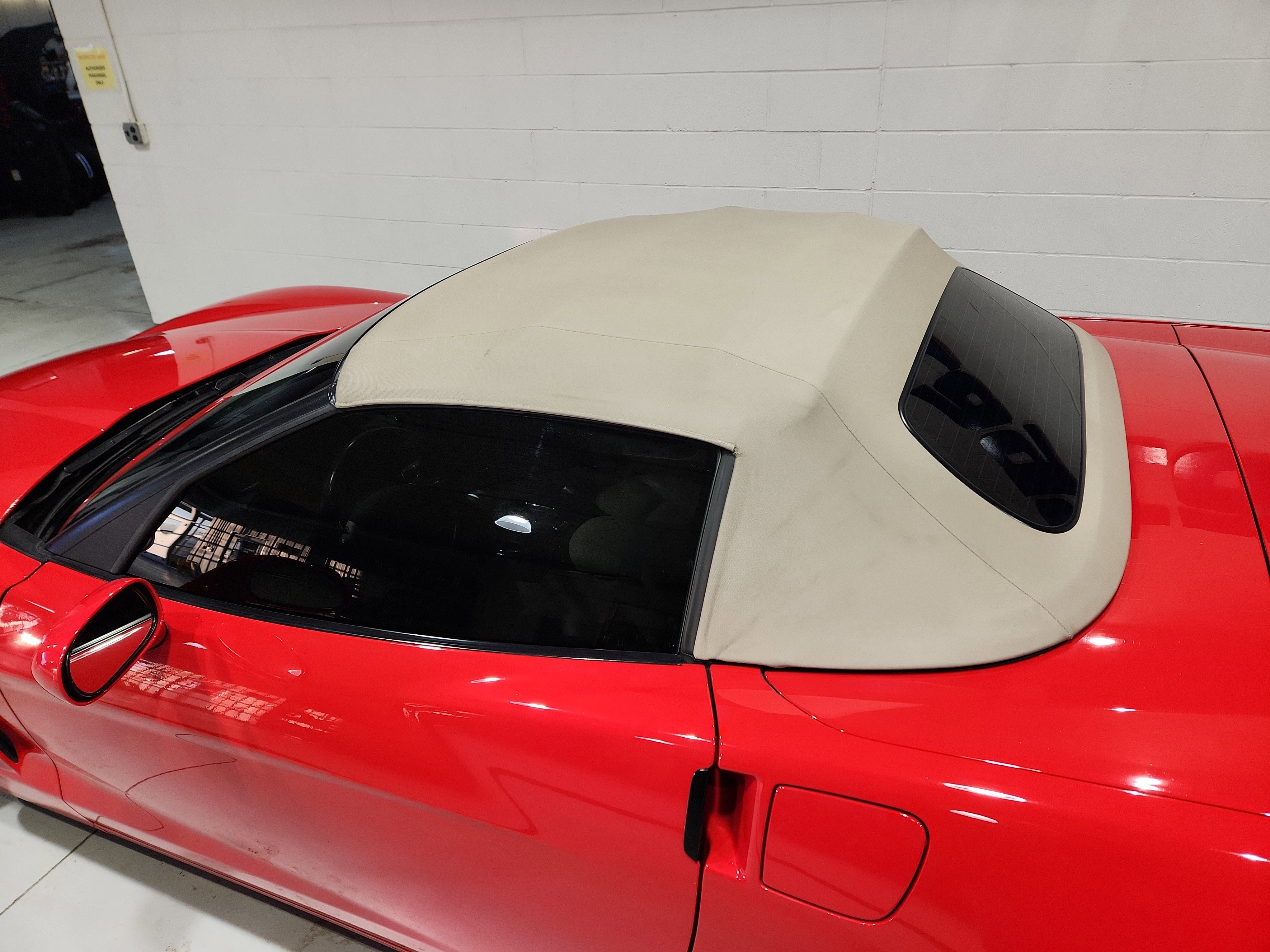 Used 2010 Chevrolet Corvette w/ Preferred Equipment Group image 4