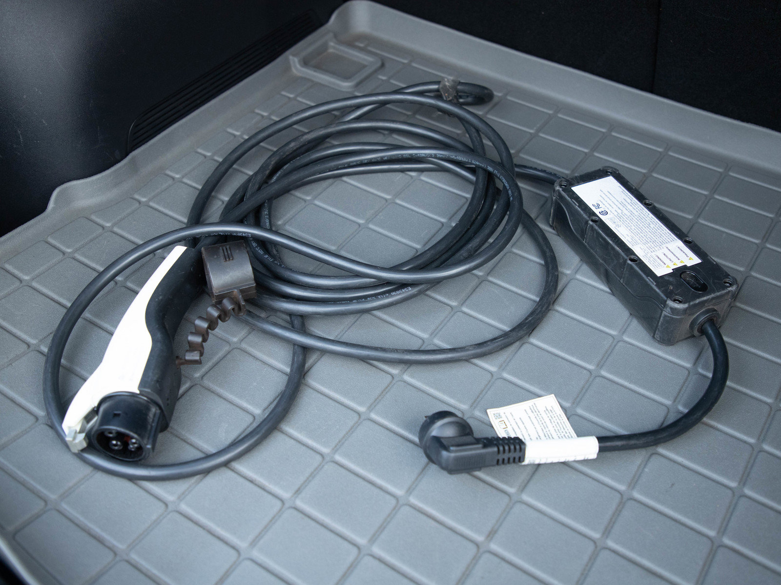 Used 2023 Kia Niro EX w/ EX Cold Weather Package FWD image 18