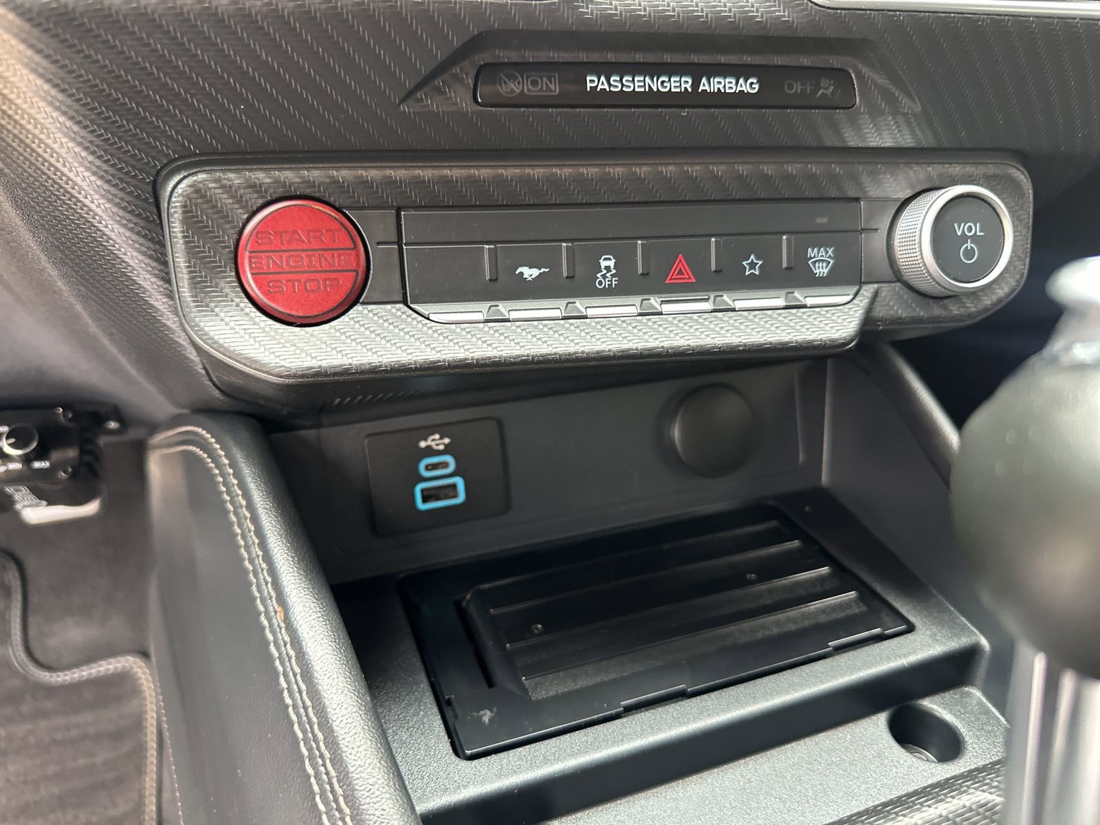 Used 2024 Ford Mustang GT Premium image 16