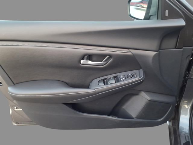 Certified 2025 Nissan Sentra SV image 16