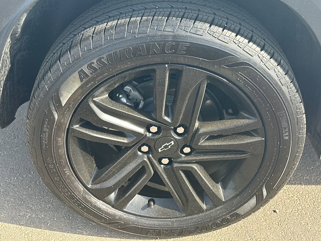 Used 2025 Chevrolet Trax ACTIV w/ Driver Confidence Package image 17