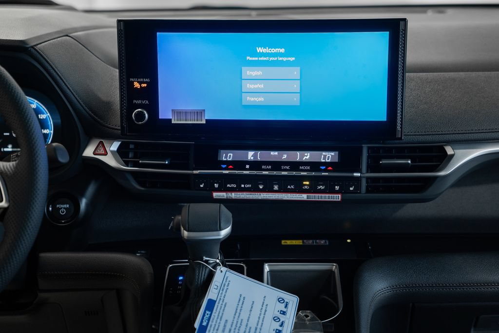 New 2026 Toyota Sienna Platinum AWD/4WD image 22
