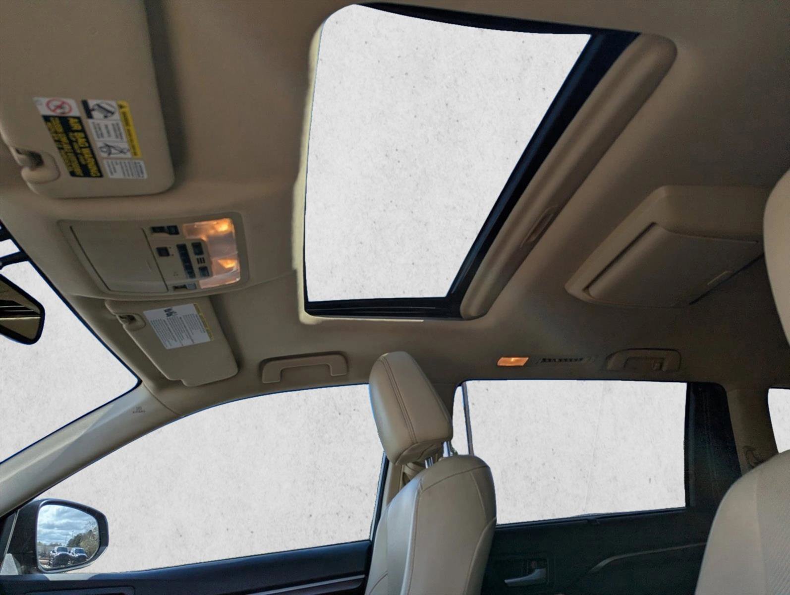 Used 2014 Toyota Highlander Limited w/ Driver Technology Package FWD image 20