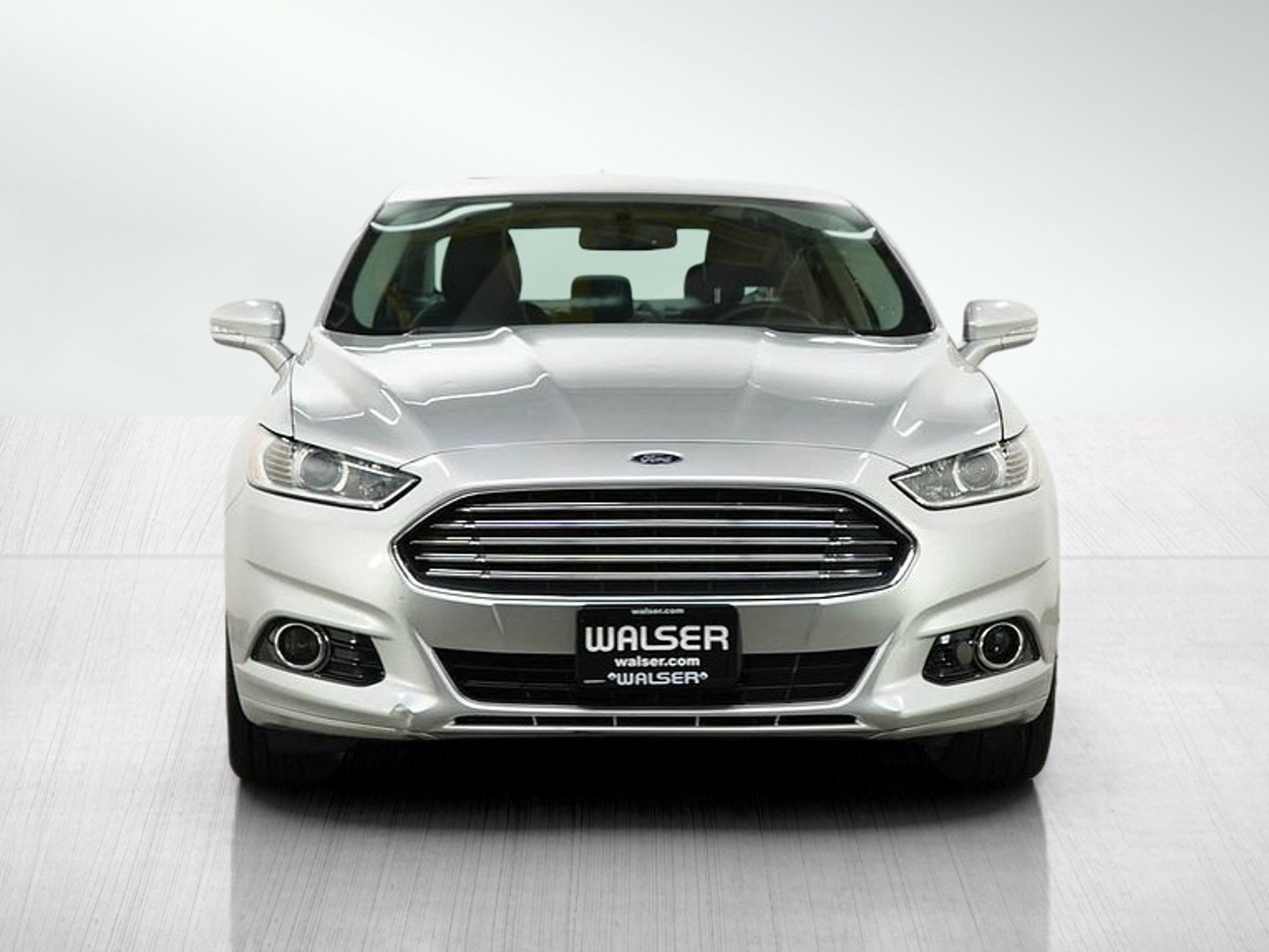 Used 2016 Ford Fusion SE w/ Equipment Group 202A FWD image 8