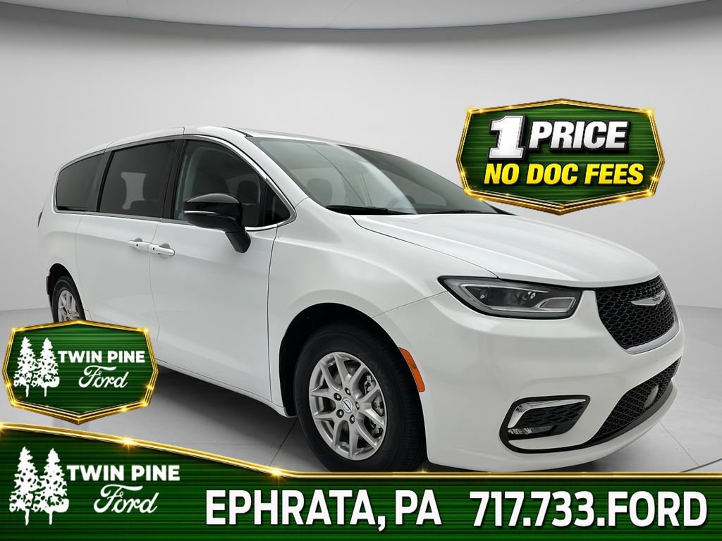 Used 2024 Chrysler Pacifica Touring-L