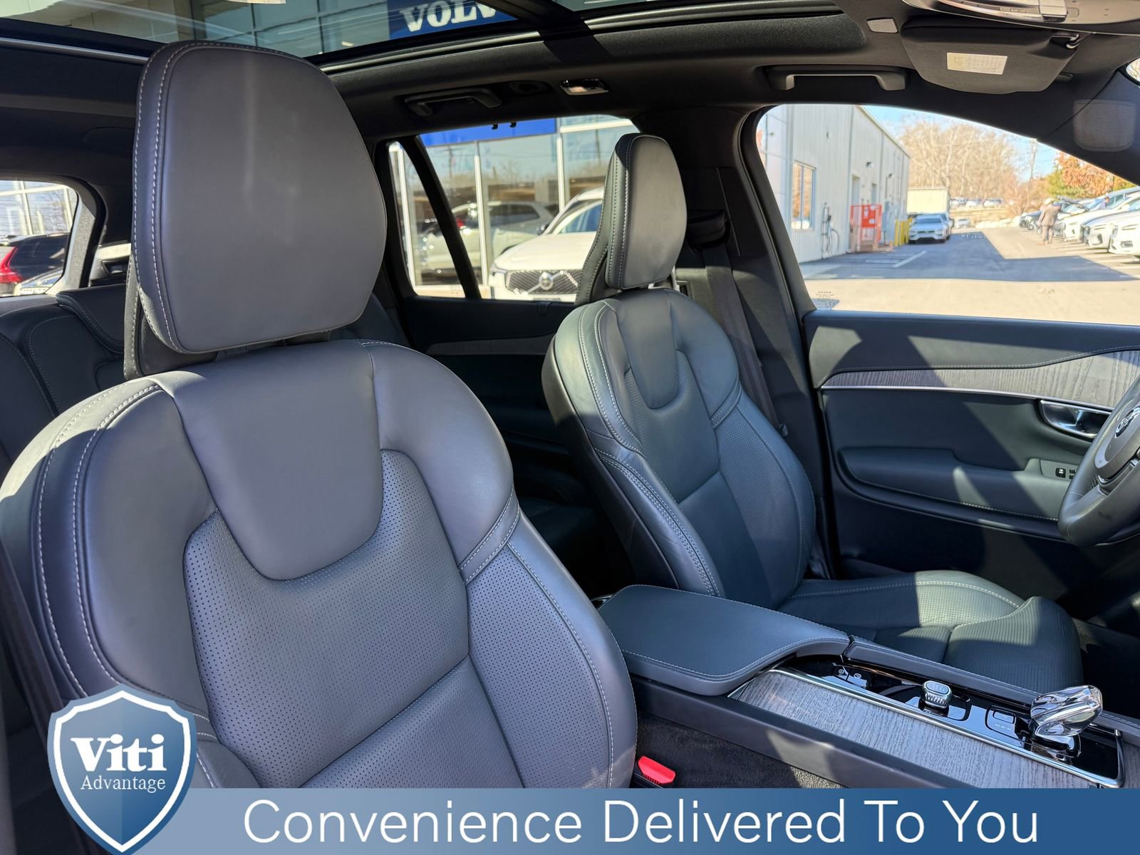 Certified 2023 Volvo XC90 T8 Ultimate w/ Protection Package Premier image 31