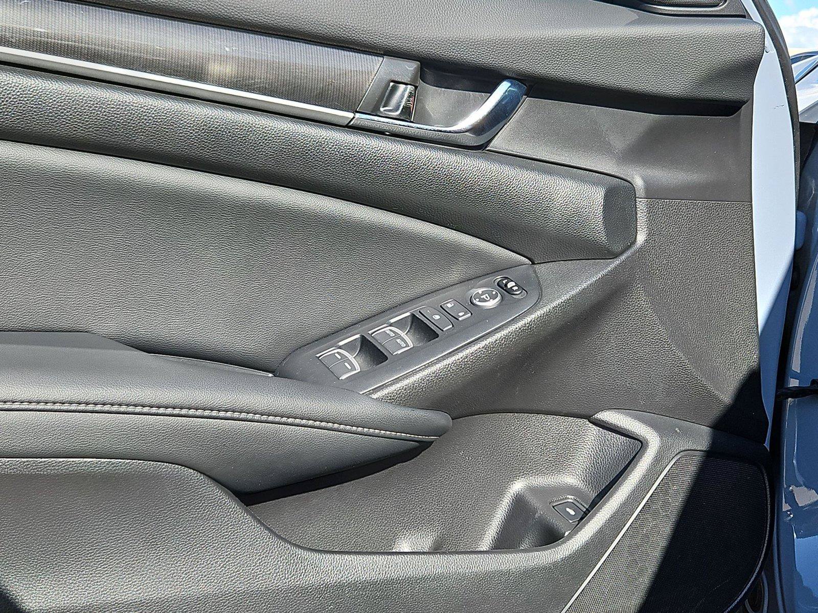 Used 2022 Honda Accord Sport image 22
