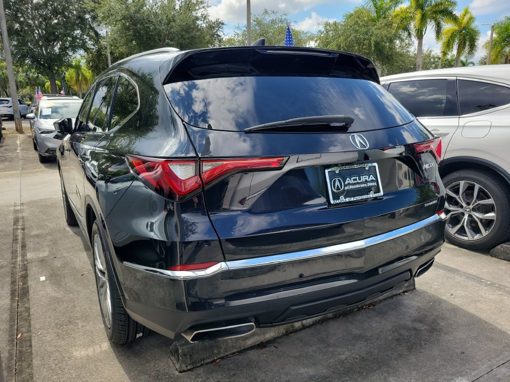Certified 2023 Acura MDX w/ Advance Package AWD/4WD image 7