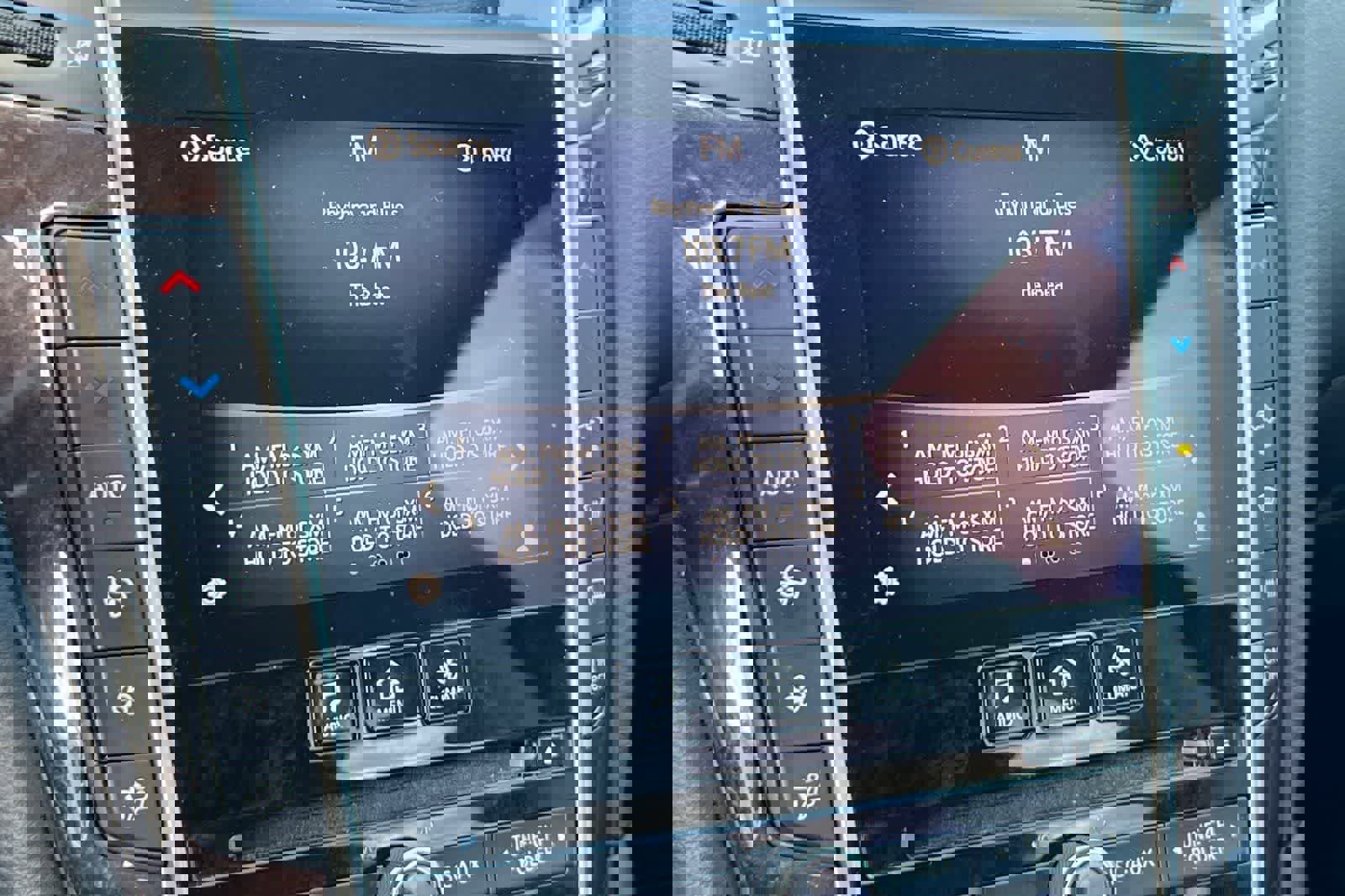 Used 2015 INFINITI Q50 Sport w/ Technology Package image 19