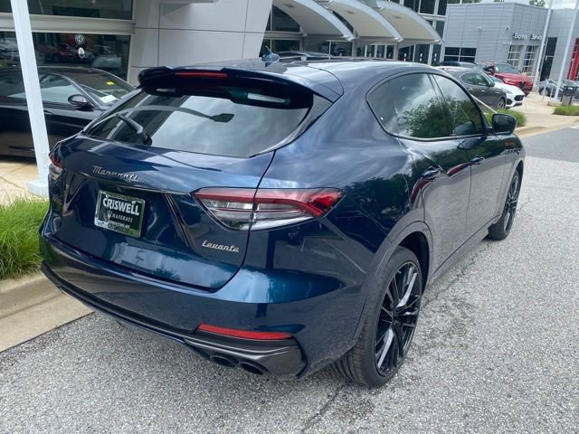 New 2024 Maserati Levante Trofeo image 5