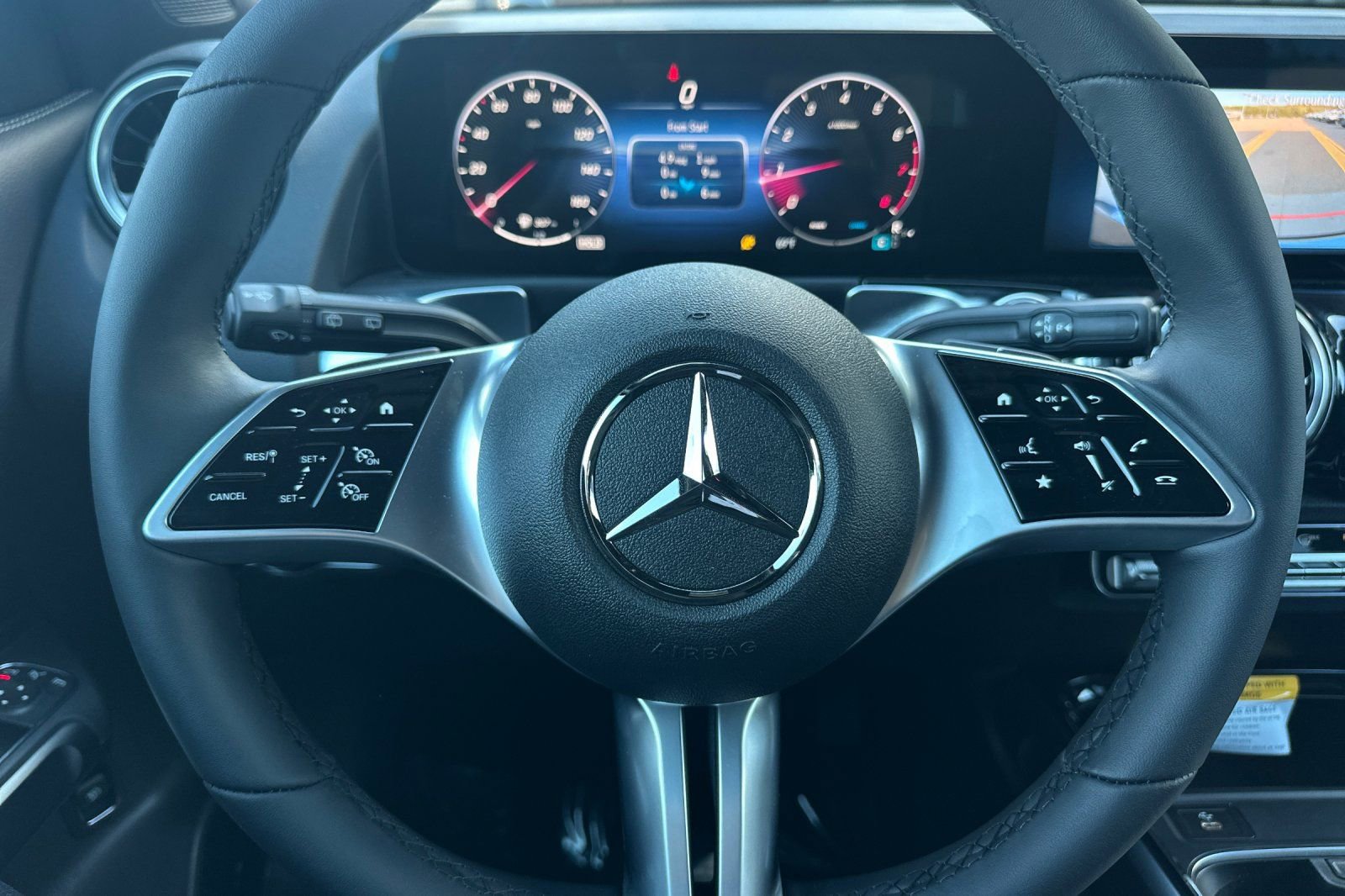 New 2026 Mercedes-Benz GLB 250 image 20