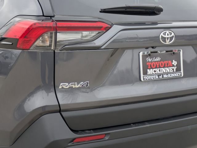 Used 2025 Toyota RAV4 LE image 9